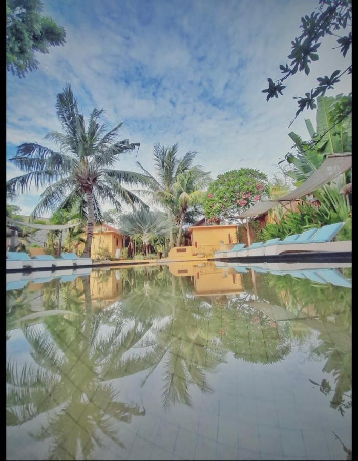 Laguna Gili Gili Trawangan Exterior photo