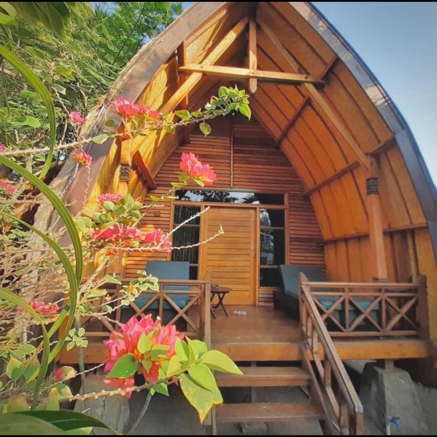 Laguna Gili Gili Trawangan Exterior photo