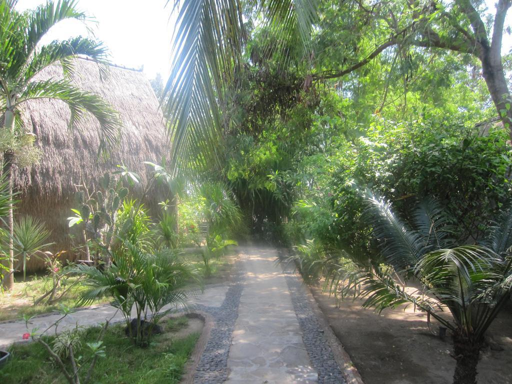 Laguna Gili Gili Trawangan Exterior photo